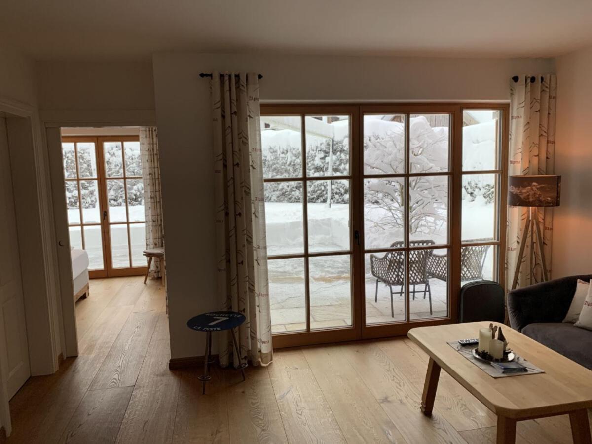 Apartment Max 3